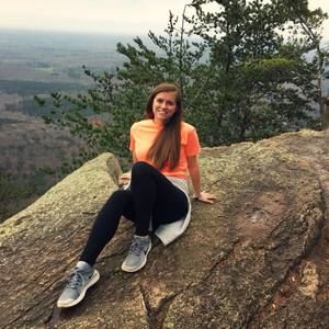 Meet your Posher, Marisa